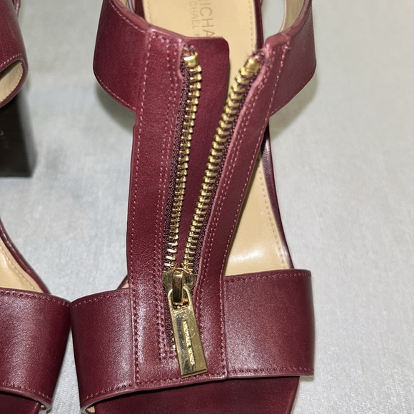 Michael Kors Women’s Leather Heels Wine Red Color Size 7.5 Like new condition - Picture 9 of 15